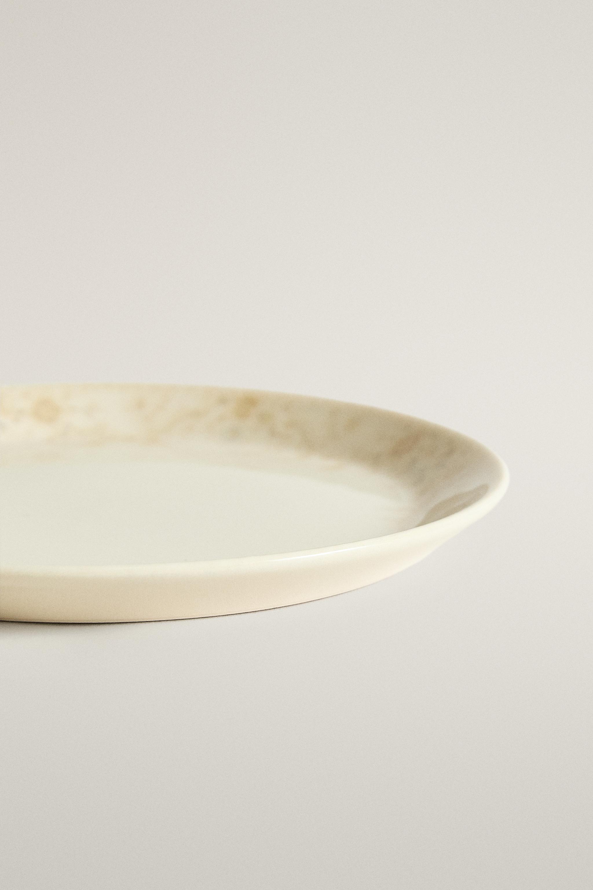 ASSIETTE À PAIN EN GRÈS GARDÉNIAS